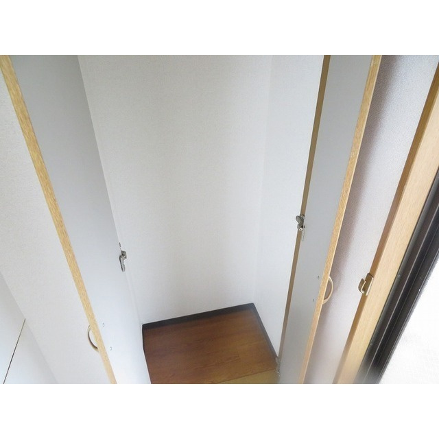 ダイヤモンドレジデンス西日暮里第三の収納|クローゼット