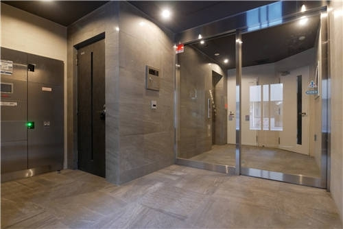 ジーベック東日暮里ノースの外観