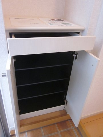 アン・クレールの収納|玄関