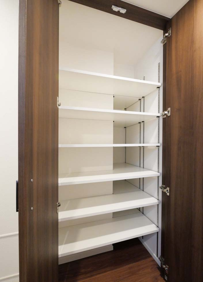 CR?ATIF 日暮里の内装