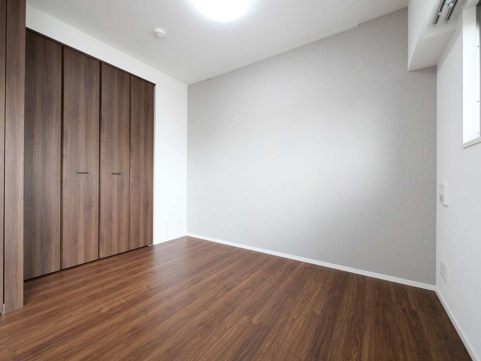 CR?ATIF 日暮里の内装