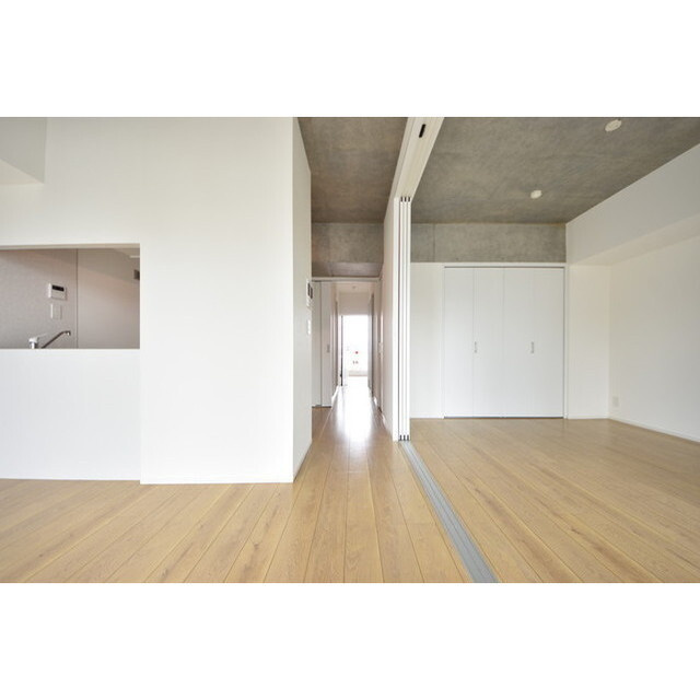 ミレドゥーエ日暮里の内装