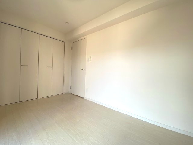 岩井ハイツの居間・リビング