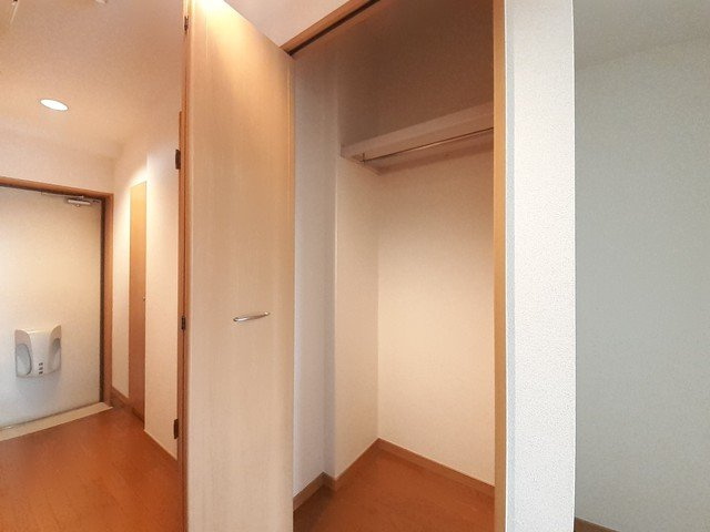 ヒュースロア井尻の収納