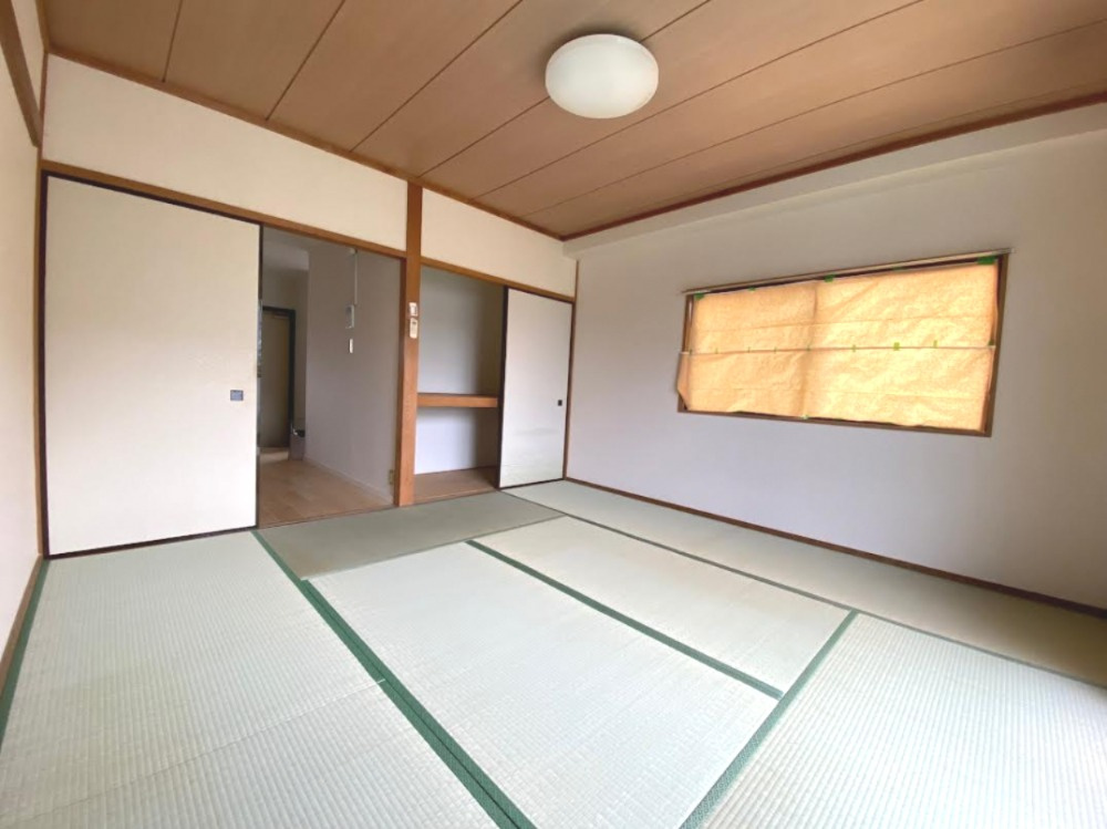 内藤ビルの居間・リビング