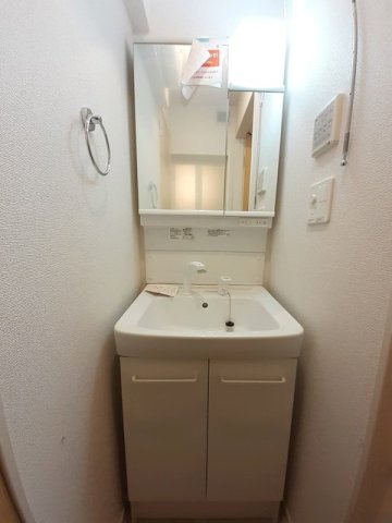 プロムナード町屋の洗面所