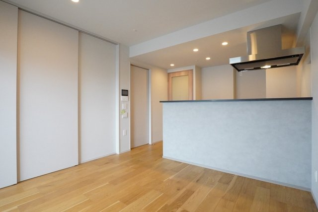 イニシア東京尾久の居間・リビング