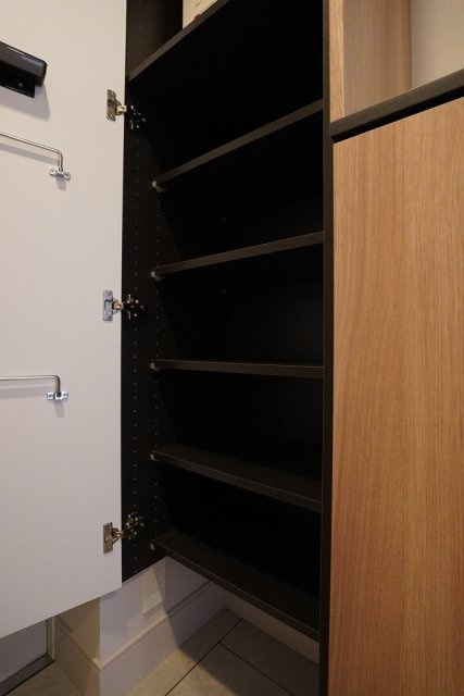 イニシア東京尾久の収納|玄関