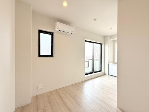 プラザ・ラ・ポールの居間・リビング