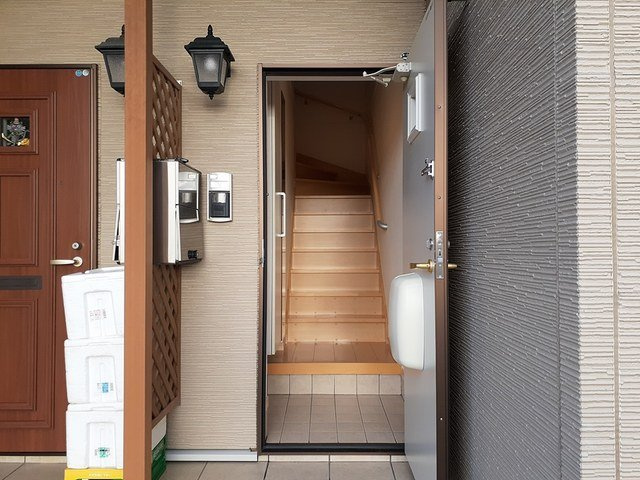 プラムフィルの玄関