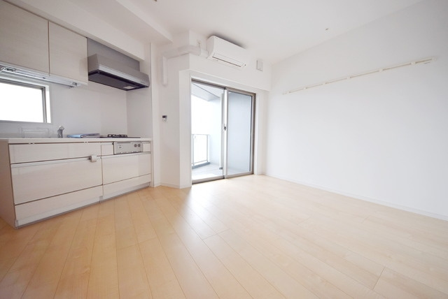 クラスタ台東根岸の居間・リビング