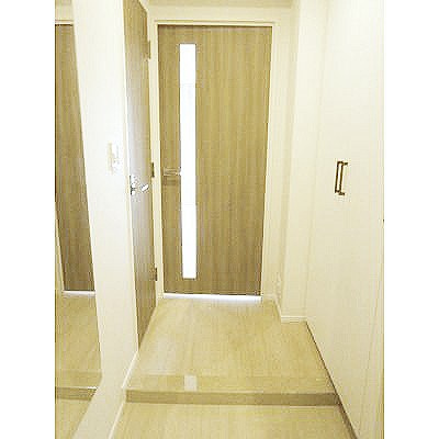 パークアクシス錦糸町・親水公園の玄関|玄関スペースも綺麗です☆