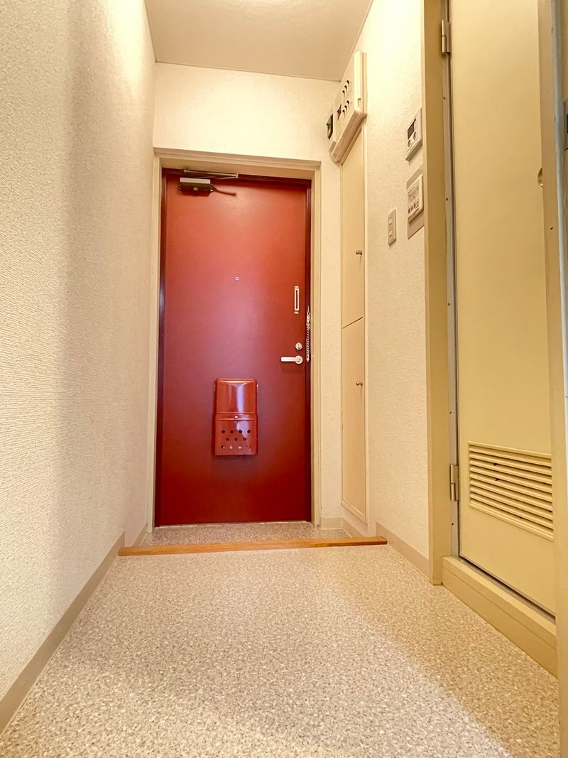 煉瓦館82の玄関|※画像は同物件別室となります。