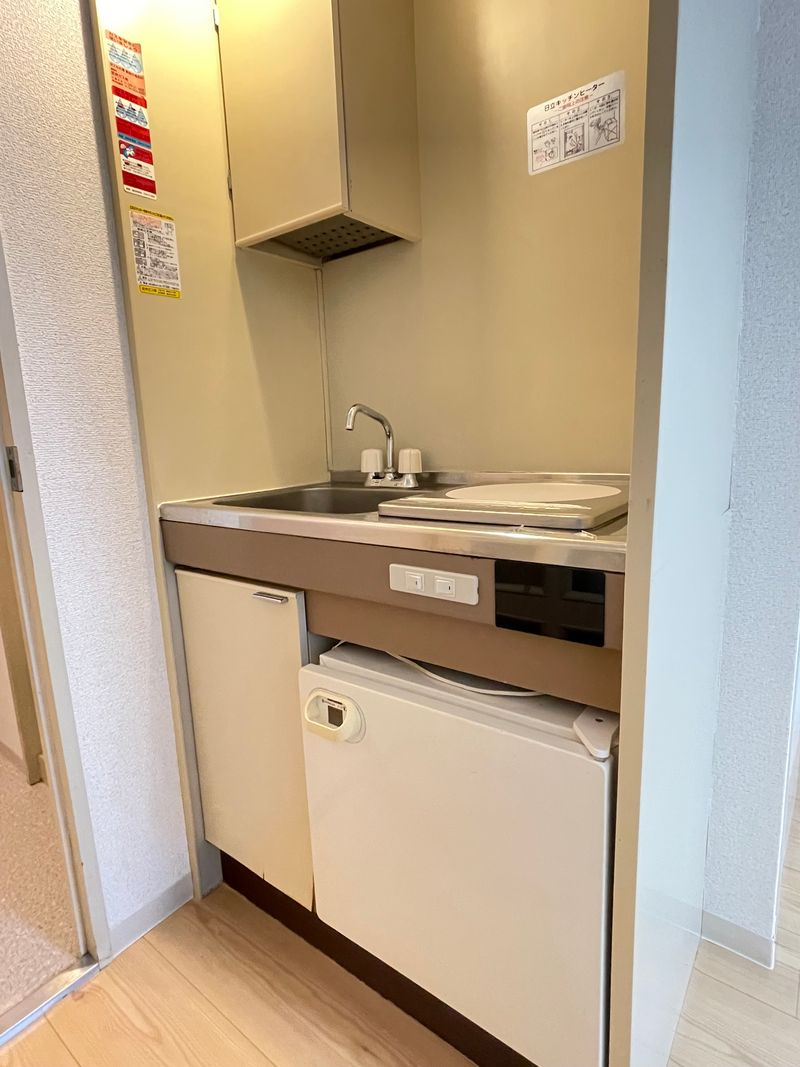 煉瓦館82のキッチン|※画像は同物件別室となります。