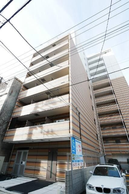 ＰＲＥＭＩＵＭ　ＣＵＢＥ　両国ＤＥＵＸの外観