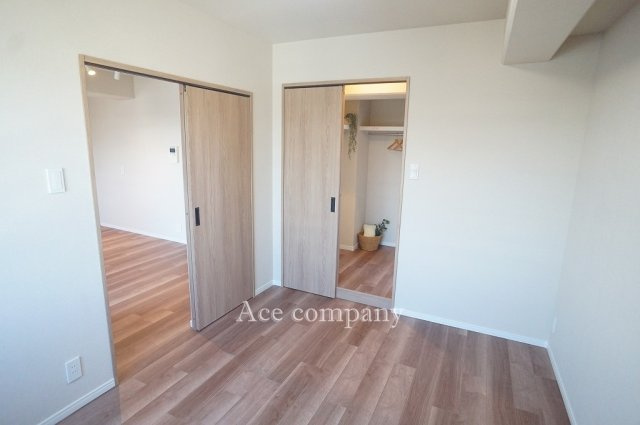 【寝室】 | シーズ天王寺イーストⅡ | 【洋室5.6帖】ウォークインクローゼット完備です！