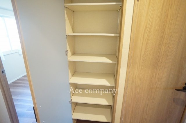 【収納】 | シーズ天王寺イーストⅡ | 廊下にある収納です♪