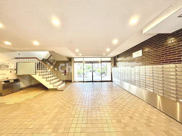 亀戸二丁目団地第9号棟のエントランス|エントランス
