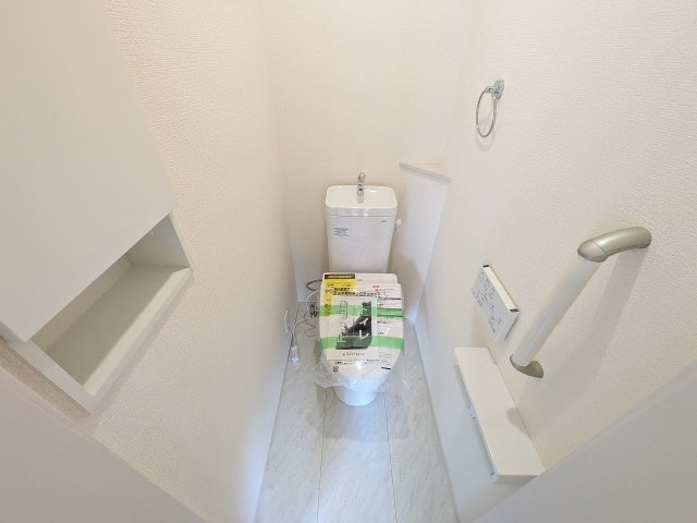 八王子市　上柚木　新築一戸建ての子供部屋|～2階5.25帖の洋室　2面採光で明るく風通しの良いお部屋です～