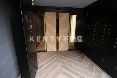 【エントランス】 | ＧＥＮＯＶＩＡ鵜の木 | 清潔なエントランスです