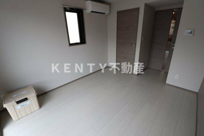 【寝室】 | ＧＥＮＯＶＩＡ鵜の木 | 開放的な寝室です