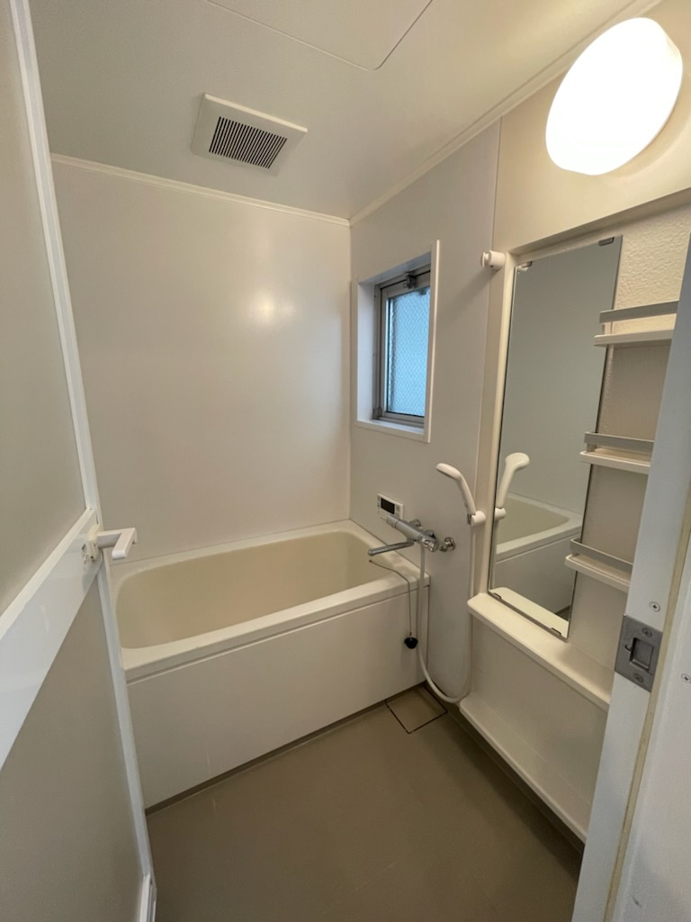 KT千石ハイツの浴室