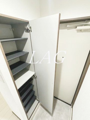 【玄関】 | ベイルームソレイユ中央林間 | 玄関です。（同仕様設備です。）