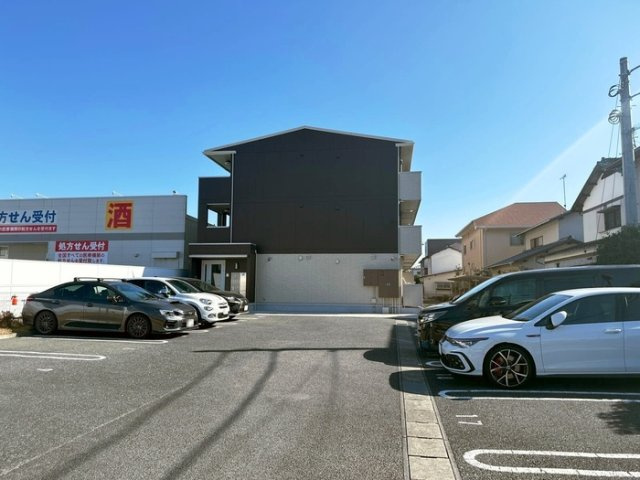 Ｃｏｍｏｄｏ Ｓａｔｓｕｋｉの外観