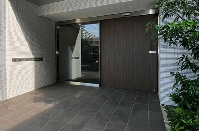 アーバネックス清澄白河Ⅱ　ＷＥＳＴ棟のエントランス