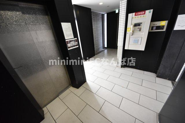 大阪市浪速区元町３丁目の賃貸マンションのエントランス|清潔なエントランスです