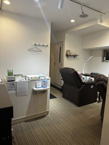 【内装】 | 千葉駅徒歩6分 ドゥーブル 3階 13.44坪 ネイルサロン居抜き