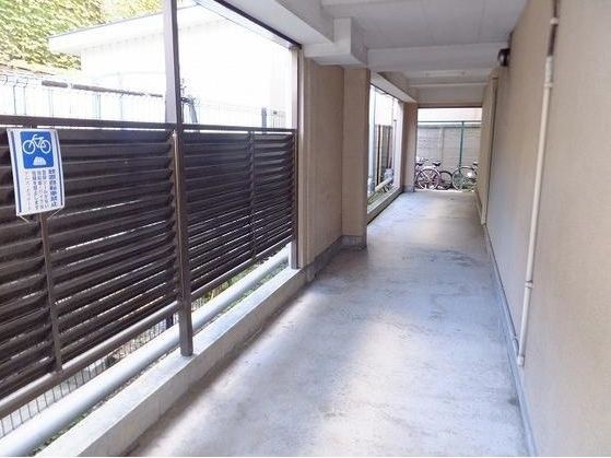 エル市ヶ谷のその他共用部分|通路