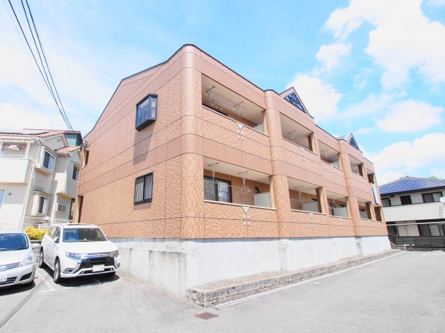 Oak　Village（オーク　ヴィレッジ）の外観