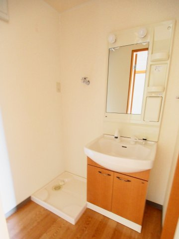 Oak　Village（オーク　ヴィレッジ）の洗面所