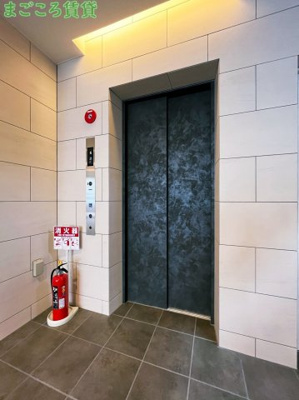 【ロビー】 | リヴィアス難波クラス