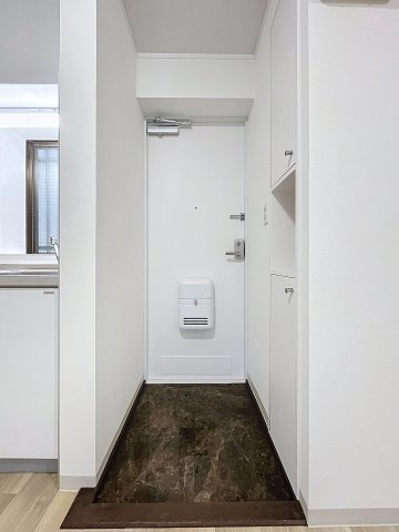 【玄関】 | PLANET SAKURA　EAST | 月額管理料無料！賃貸管理はアブレイズパートナーズにお任せを！