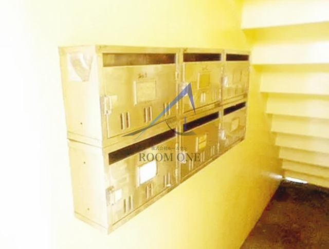 駒込グレースハイムのその他共用部分|集合ポストです。