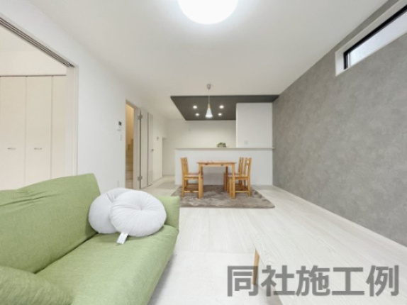 新築戸建・新築建売　郡山市横塚五丁目【ZEH水準住宅】芳賀小・郡山四中の居間・リビング|同社施工例