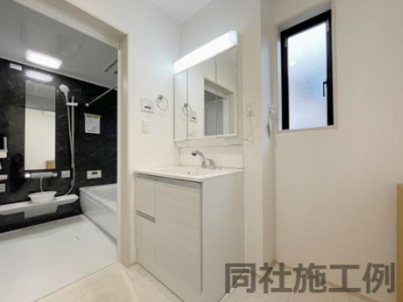 新築戸建・新築建売　郡山市横塚五丁目【ZEH水準住宅】芳賀小・郡山四中の独立洗面台|同社施工例