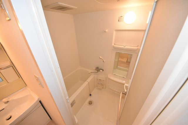 カーサセレーネの浴室|ゆったり過ごせるお風呂です