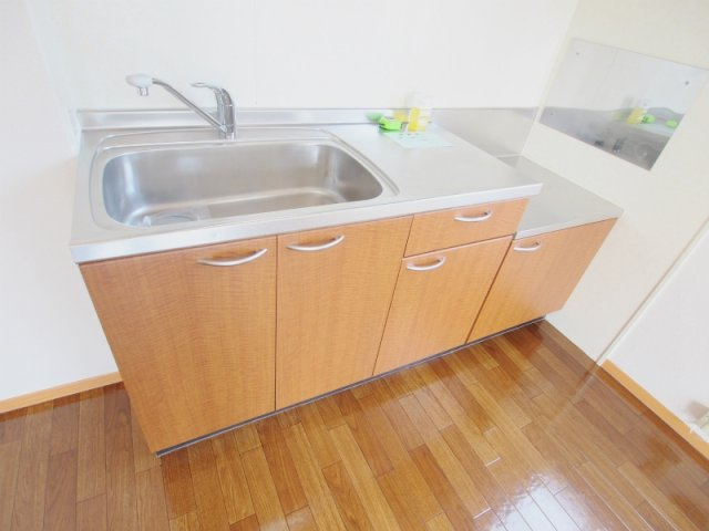 グリーンハイツ上安のキッチン