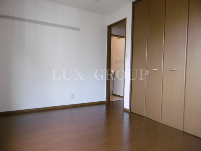 【洋室】 | アメニティC