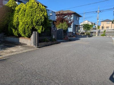 【前面道路含む現地写真】 | 桂木３丁目　中古戸建