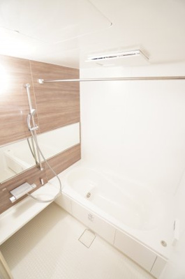 【浴室】 | 青葉の森PineHillsⅡ | ※同物件・同タイプの写真です。