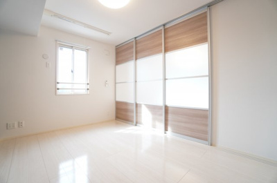 【洋室】 | 青葉の森PineHillsⅡ | ※同物件・同タイプの写真です。