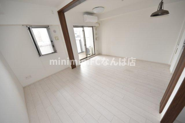 クリスタルエグゼ南堀江の寝室