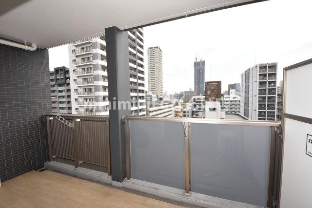 クリスタルエグゼ南堀江のバルコニー