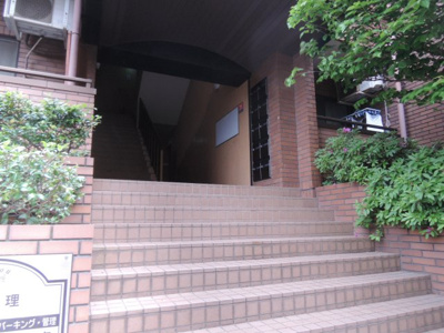 【エントランス】 | 三高・カーサ・アルメディア