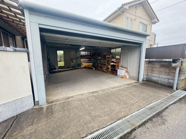 茂原市下永吉　中古戸建の駐車場