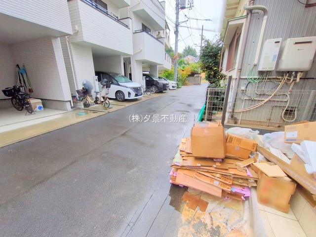 《仲介手数料無料》南区太田窪５丁目26-30(全1戸)新築一戸建てサニータウン